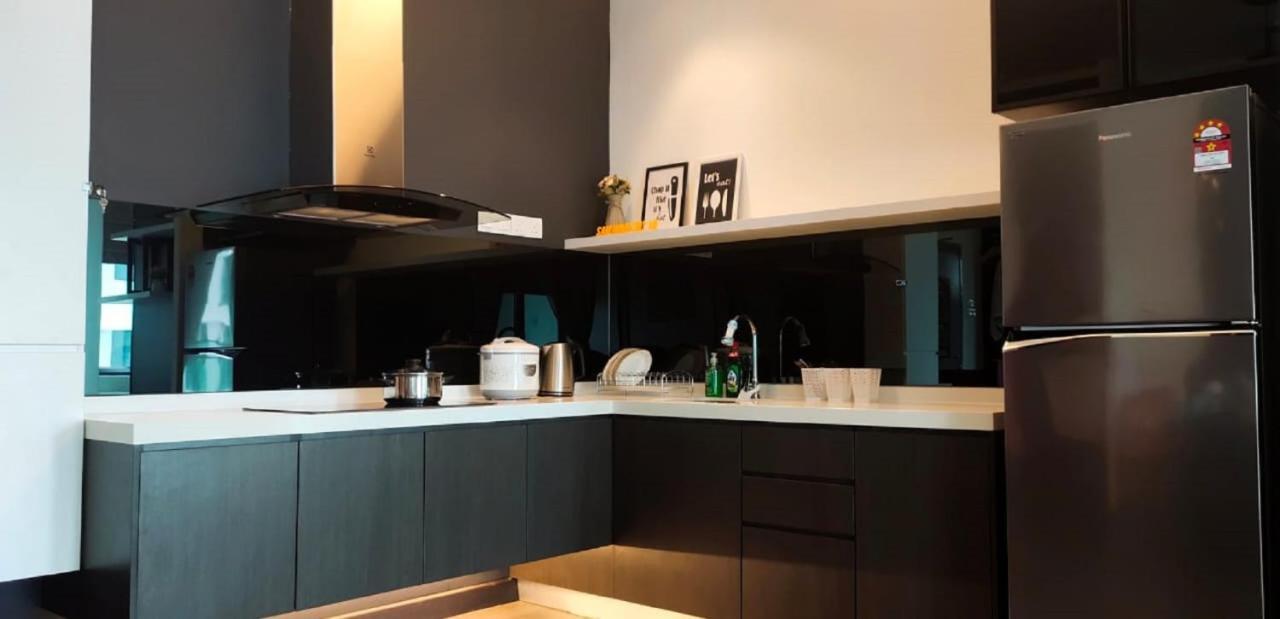 Sari Vista With Wi-fi And Netflix * Bangi