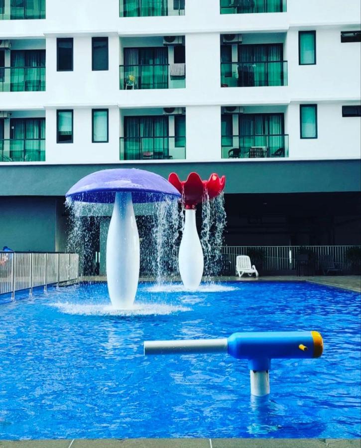 Sari Vista With Wi-fi And Netflix Apartment